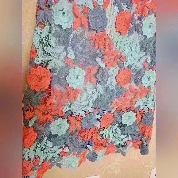 Off The Shoulder Floral Lace Midi Dress - Picture 6 of 10